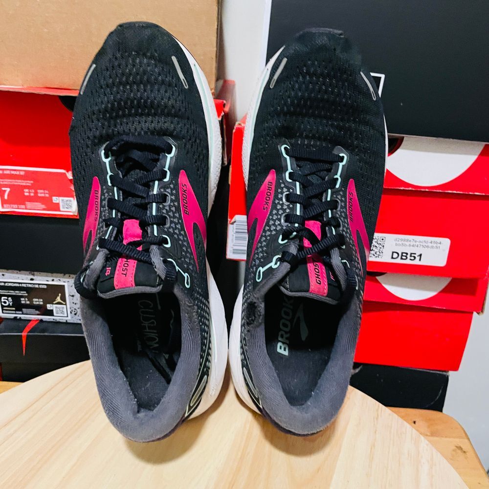 Brooks Ghost 14 Womens Size 9.5 Shoes Black Athletic Running Sneakers - Picture 8 of 11